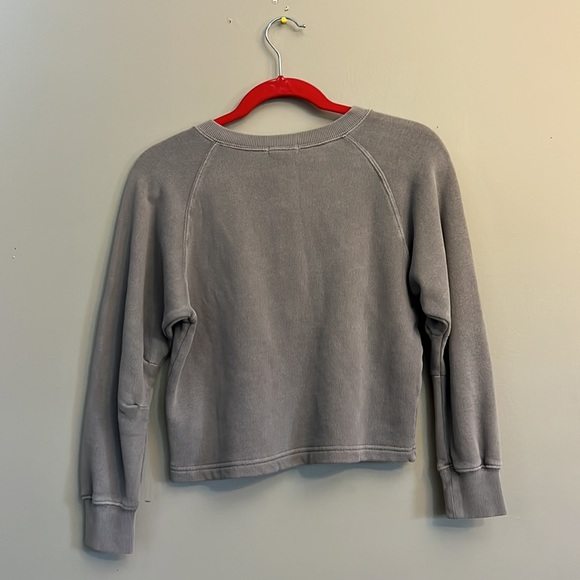 Barefoot Dreams Malibu Collection® Youth Brushed Terry Henley Pullover. - Picture 7 of 13